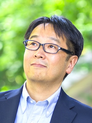 nanameue-profile300-400